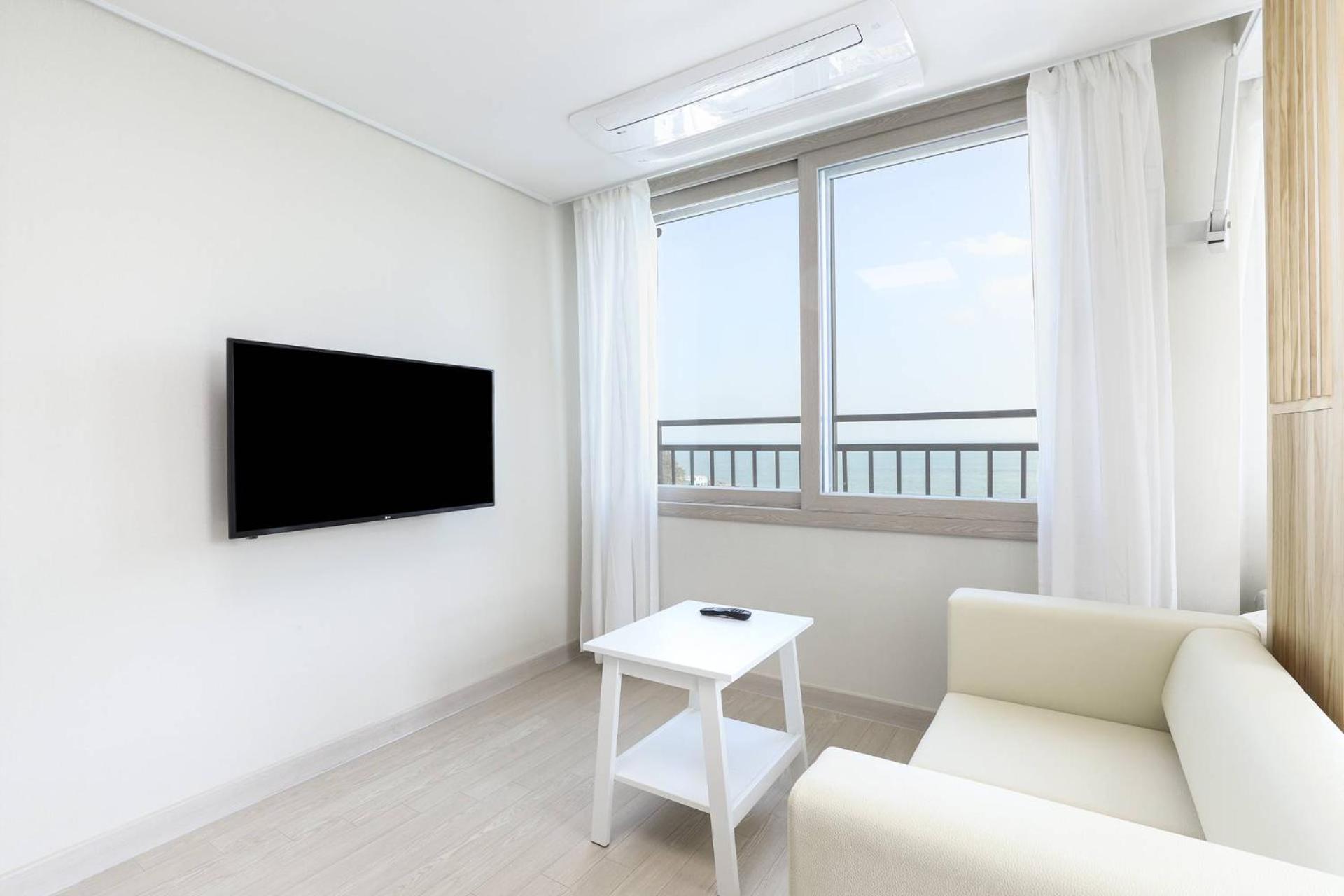 The First Ocean Songjeong Hotel Busan Exterior photo